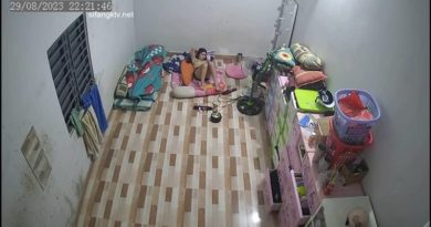 โดนส่องไม่รู้ตัว